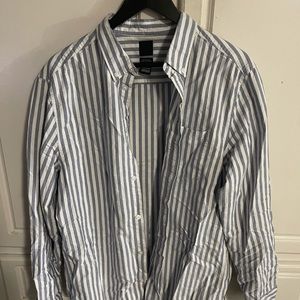 Casual chill button down shirt very nice and broken in